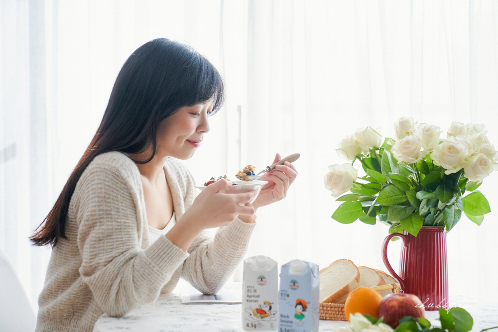 奶油肌養成就靠他:優源好食杏仁奶,真正光中杏製作,低碳植物奶新選擇 奶油肌養成就靠他:優源好食杏仁奶,真正光中杏製作,低碳植物奶新選擇
