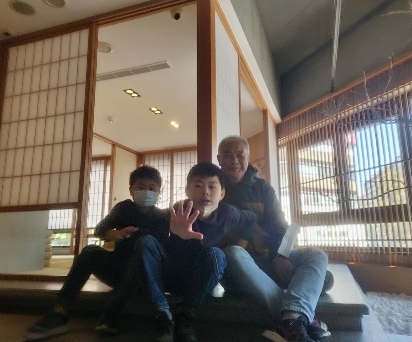 【牛小路壽喜燒吃到飽】台灣就有日本A5和牛壽喜燒吃到飽!給你2.5小時用餐,家庭聚餐首選,高級日本料亭空間,大理石油花太銷魂!中山站美食推薦 【牛小路壽喜燒吃到飽】台灣就有日本A5和牛壽喜燒吃到飽!給你2.5小時用餐,家庭聚餐首選,高級日本料亭空間,大理石油花太銷魂!中山站美食推薦