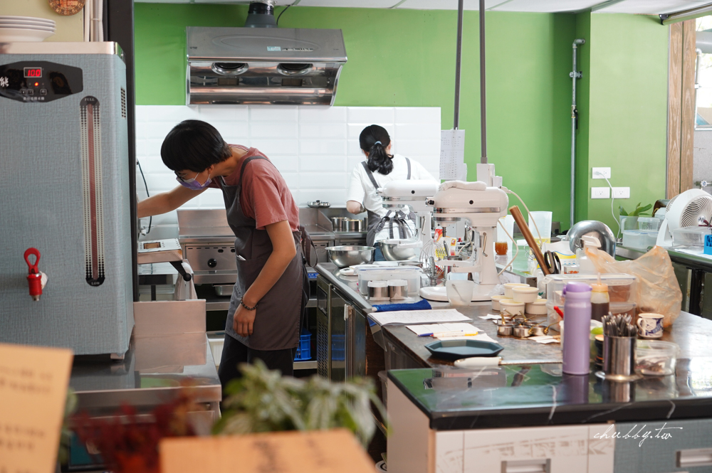外雙溪秘境咖啡廳│咖朵咖啡Caldo Cafe,台北第一舒芙蕾!坐擁河景第一排,必點雙重起司熱蛋糕、舒芙蕾(菜單/價格) 外雙溪秘境咖啡廳│咖朵咖啡Caldo Cafe,台北第一舒芙蕾!坐擁河景第一排,必點雙重起司熱蛋糕、舒芙蕾(菜單/價格)