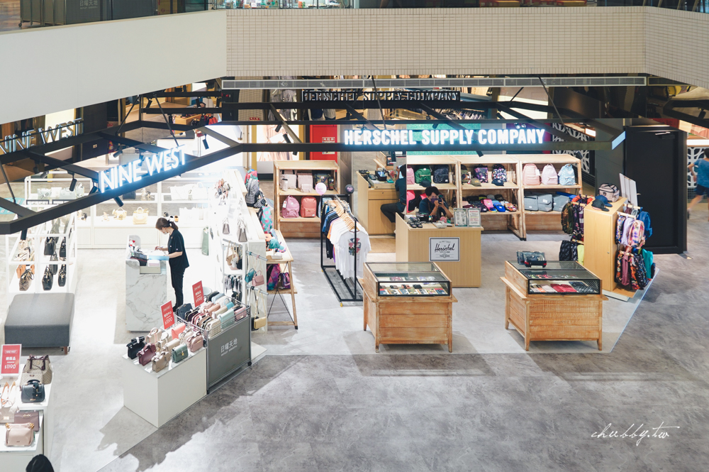 台中兩天一夜行程推薦：日曜天地OUTLET、入住臺中公園智選假日飯店，吃喝玩樂一站就夠！