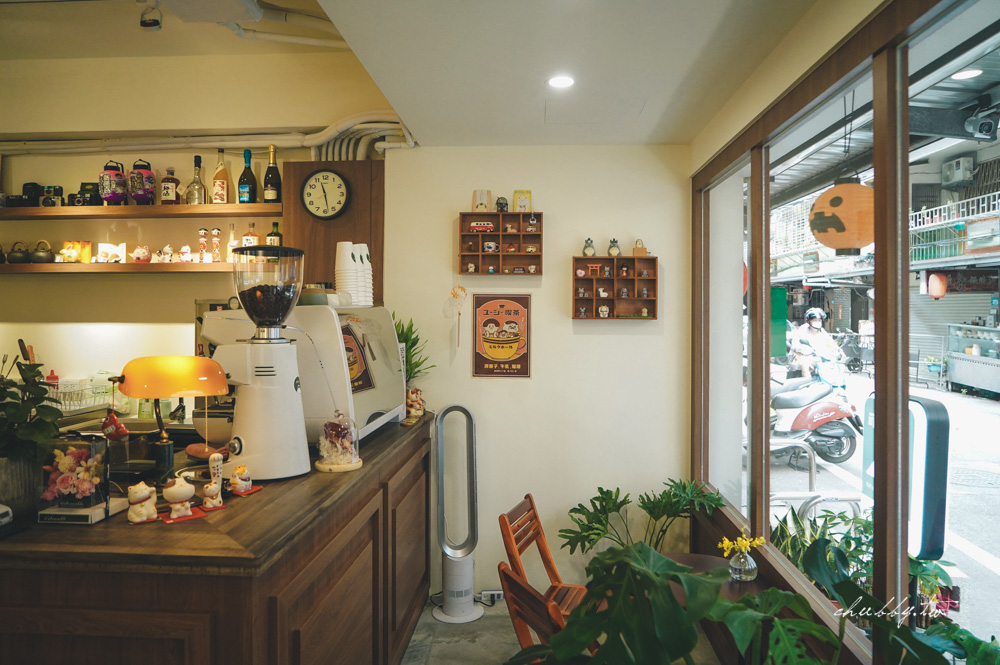 板橋咖啡店推薦:Often Cafe 蒔嚐喫咖啡,新埔站巷弄內的日式昭和風咖啡廳,義大利麵必點! 板橋咖啡店推薦:Often Cafe 蒔嚐喫咖啡,新埔站巷弄內的日式昭和風咖啡廳,義大利麵必點!