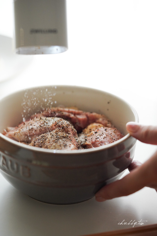 秋日暖心簡單食譜【胡椒雞湯烏龍麵】同場開箱德國雙人ZWILLING ENFINIGY電動研磨器 秋日暖心簡單食譜【胡椒雞湯烏龍麵】同場開箱德國雙人ZWILLING ENFINIGY電動研磨器