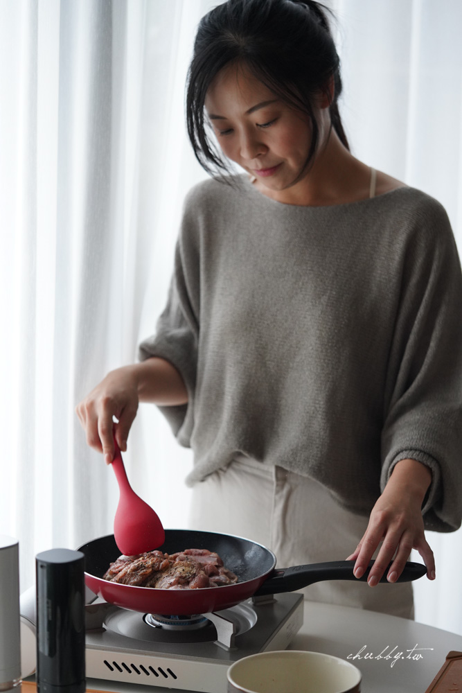 秋日暖心簡單食譜【胡椒雞湯烏龍麵】同場開箱德國雙人ZWILLING ENFINIGY電動研磨器 秋日暖心簡單食譜【胡椒雞湯烏龍麵】同場開箱德國雙人ZWILLING ENFINIGY電動研磨器